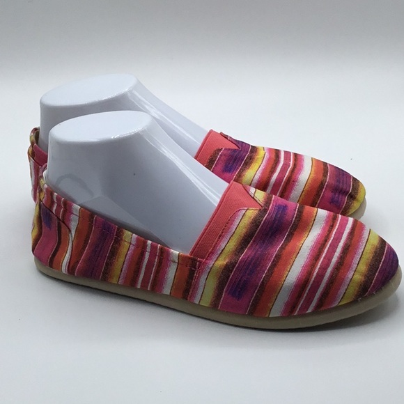 3 for $15 Report canvas slip on shoes. - Picture 5 of 5